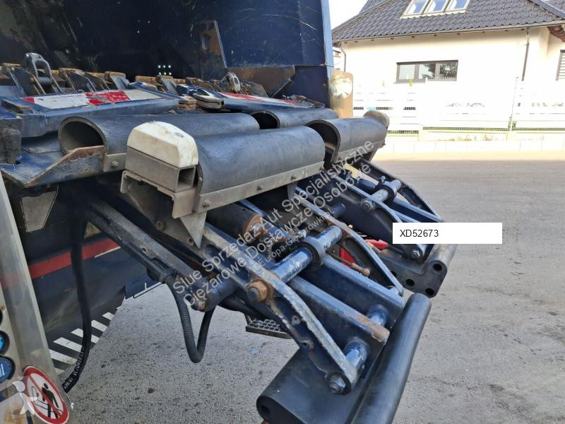 Utilaje pentru drumuri Mercedes Medium XLS...