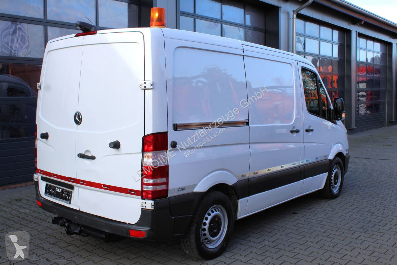 آلة لصيانة الطرق Mercedes 316 CDI 1m² F&F...