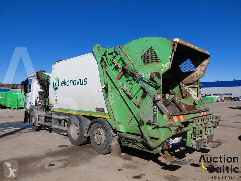 Mercedes 2532 road network trucks