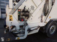 Vedere le foto Veicolo per la pulizia delle strade Scania P 360