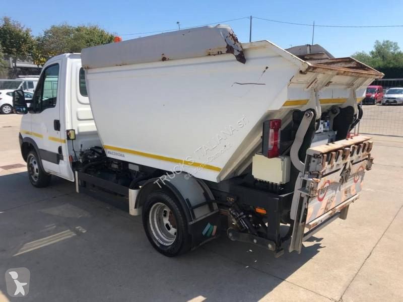 Vägmaskiner Iveco