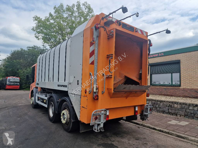 Silniční stroje Mercedes 2628