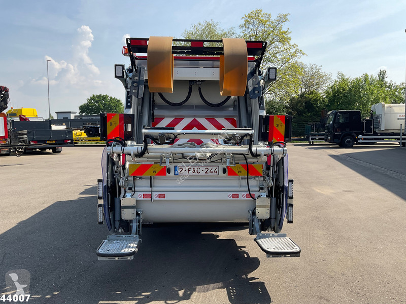 Silniční stroje Fuso Terberg RosRoca 7m³