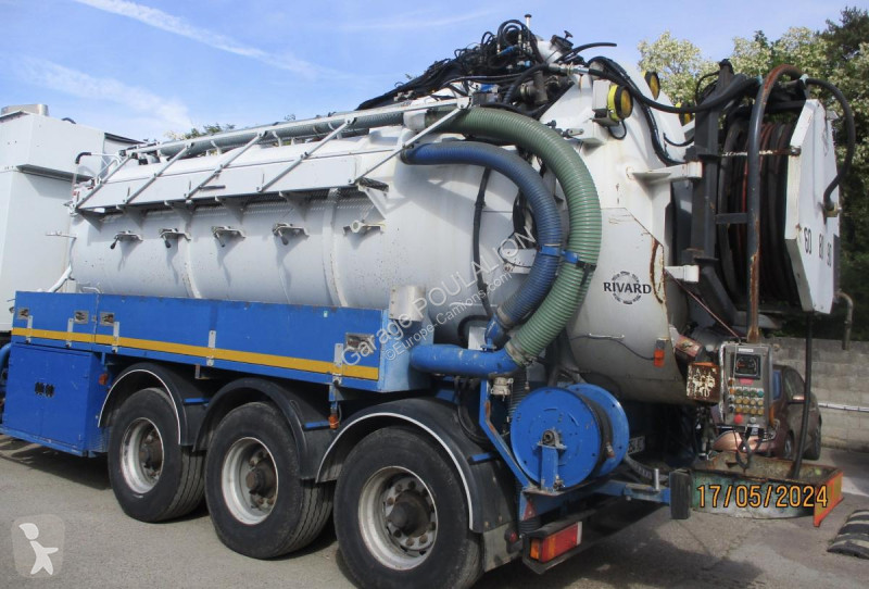 Vägmaskiner Samro  SREM HYDROCUREUR cuve 15m3