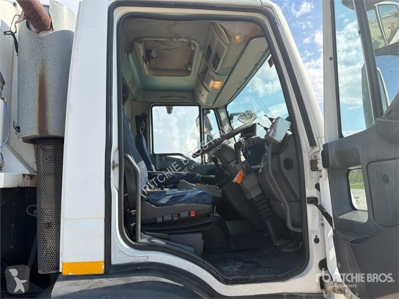 Vägmaskiner Iveco FJVT650 on  Iveco 150E22...