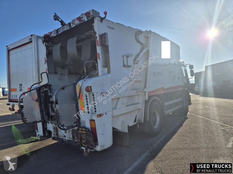 Vägmaskiner Renault DISTRIBUTION