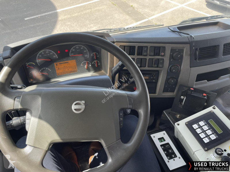 Utilaje pentru drumuri Volvo