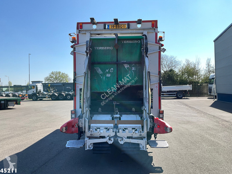 Utilaje pentru drumuri Volvo 300 Terberg...