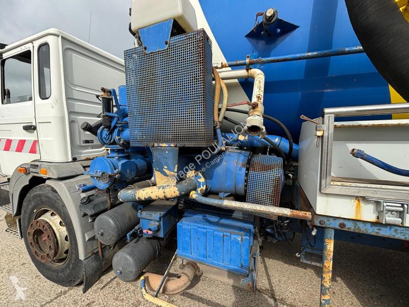 Vägmaskiner Renault CITERNE VIDANGE G 270