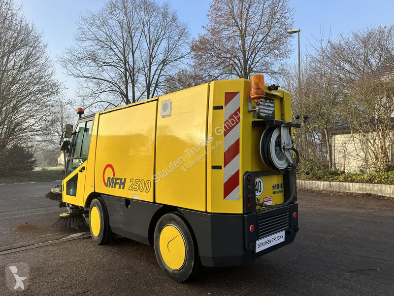 Gemeentevoertuig Aebi Schmidt MFH 2500...