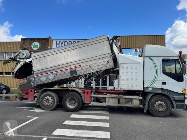 Veículo de limpeza / sanitário de estrada Iveco...