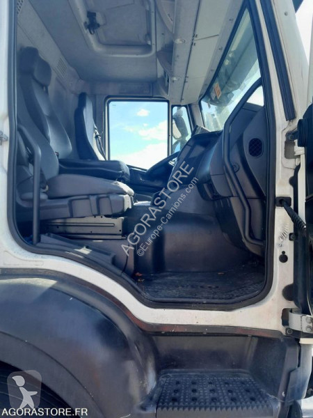 Utilaje pentru drumuri Iveco 260S27