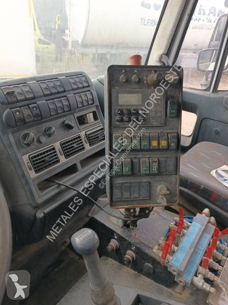 Vägmaskiner Iveco
