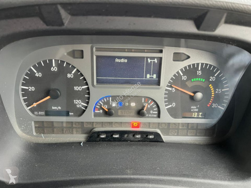 آلة لصيانة الطرق Mercedes Atego 1318 LKO...