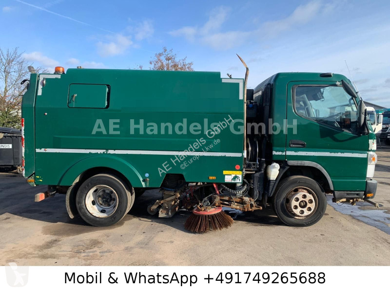 آلة لصيانة الطرق Mitsubishi FUSO 7C15 BROCK...