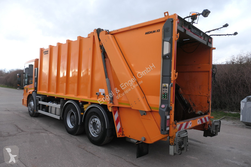 Engin de voirie Mercedes 2635 NGE-L62N Econic...