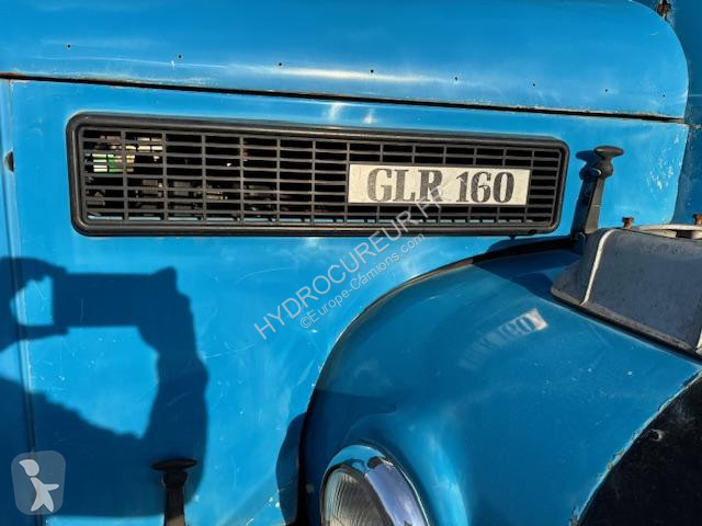 آلة لصيانة الطرق Berliet 160