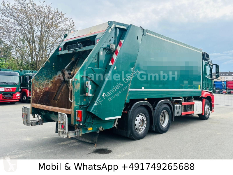 Engin de voirie Mercedes 2533 M ClassicSpace BL...