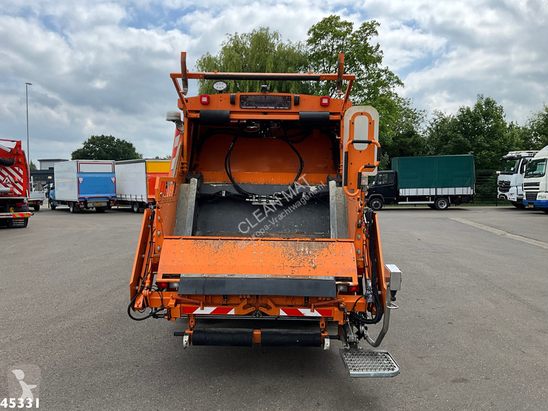 آلة لصيانة الطرق Fuso 9C18 Euro 6 Zoeller 7m³...