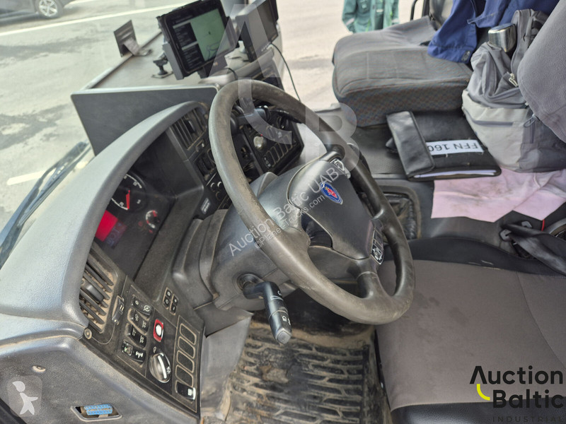 Komunálne vozidlo Scania 280 DB