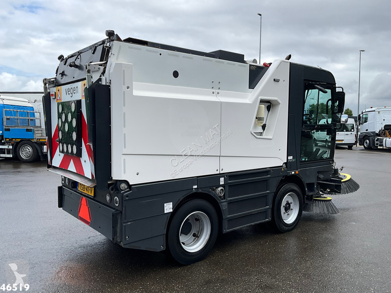 آلة لصيانة الطرق Schmidt Compact 400 Euro 6...