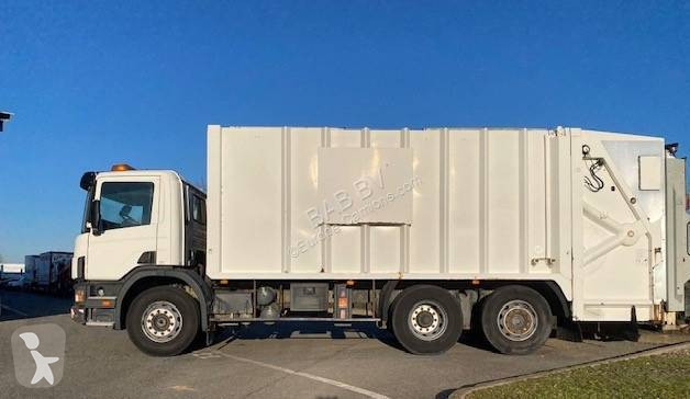 Engin de voirie Scania
