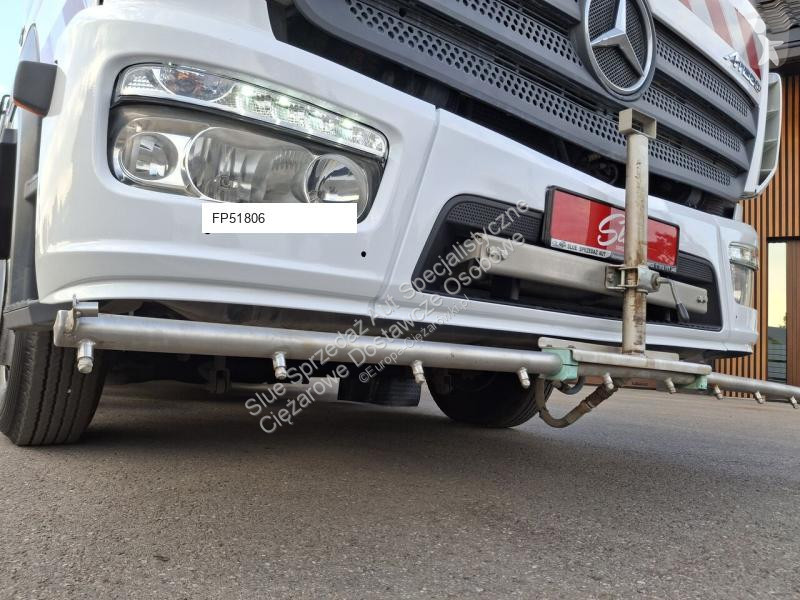 آلة لصيانة الطرق Mercedes SK500