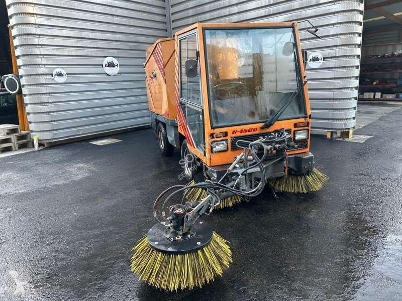 آلة لصيانة الطرق Rolba  K1500 CITY CAT
