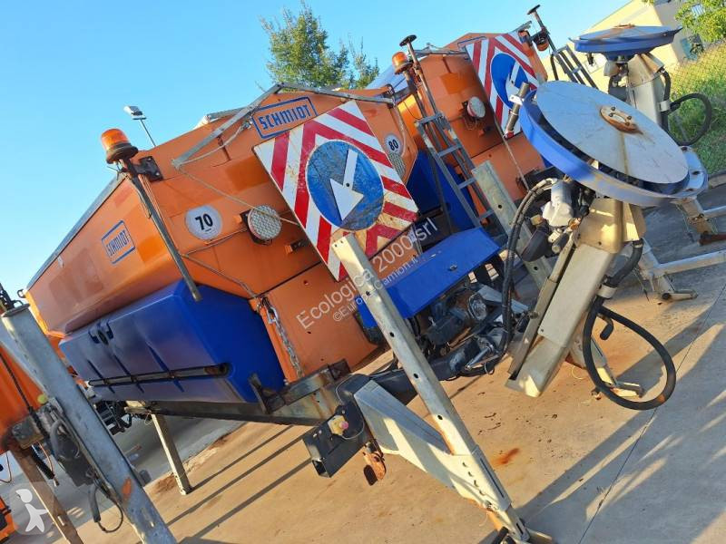 Útfenntartó-és-karbantartógép Schmidt