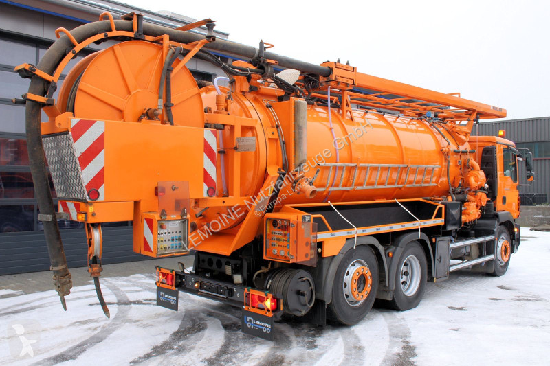 Engin de voirie MAN 26.340 6x2 Müller 13m³ Saug...