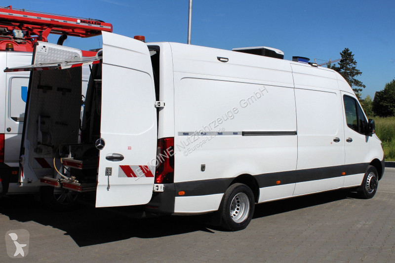 Komunálne vozidlo Mercedes 516 CDI 2018 IBAK...