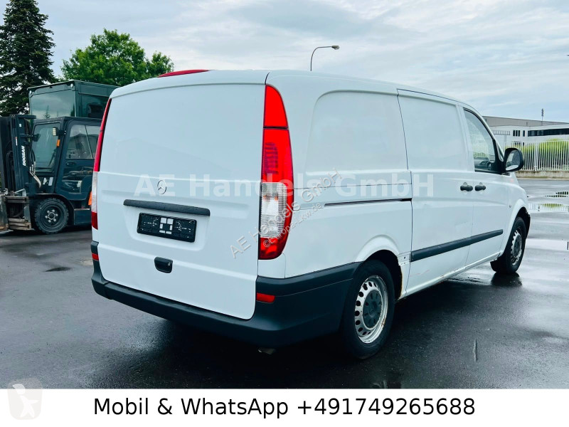 آلة لصيانة الطرق Mercedes Kasten 111 CDI lang...