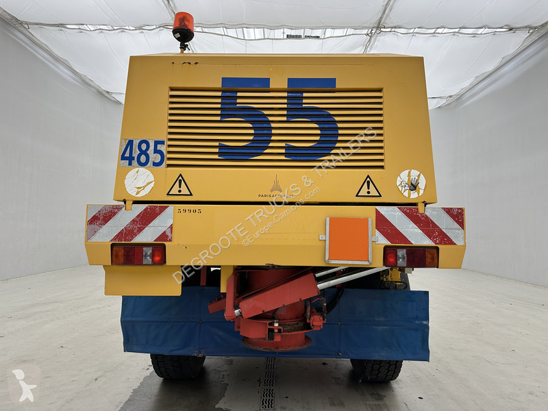 Engin de voirie Mercedes 2031 - 4x4 sneeuwruimer