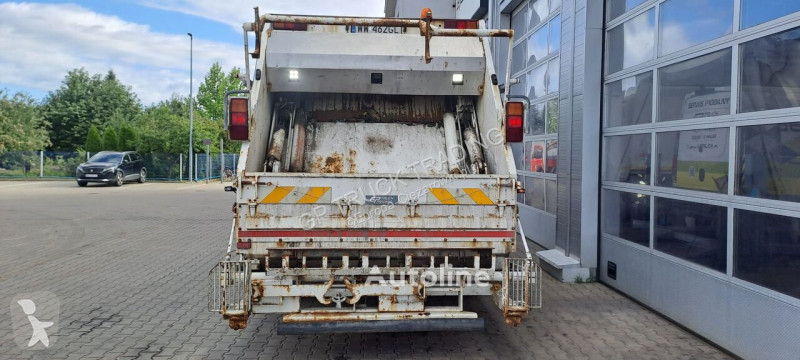 Engin de voirie Volvo FE 280
