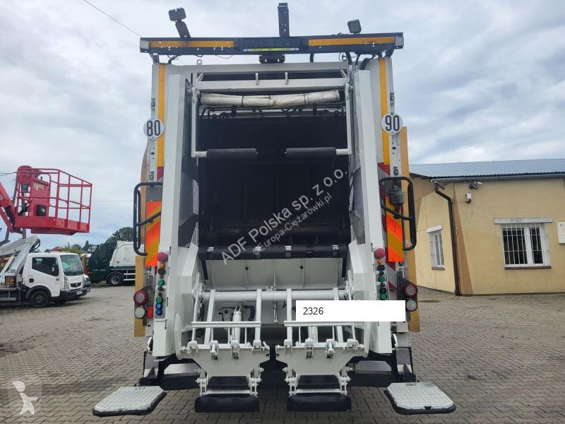 Engin de voirie Scania C337.5-6