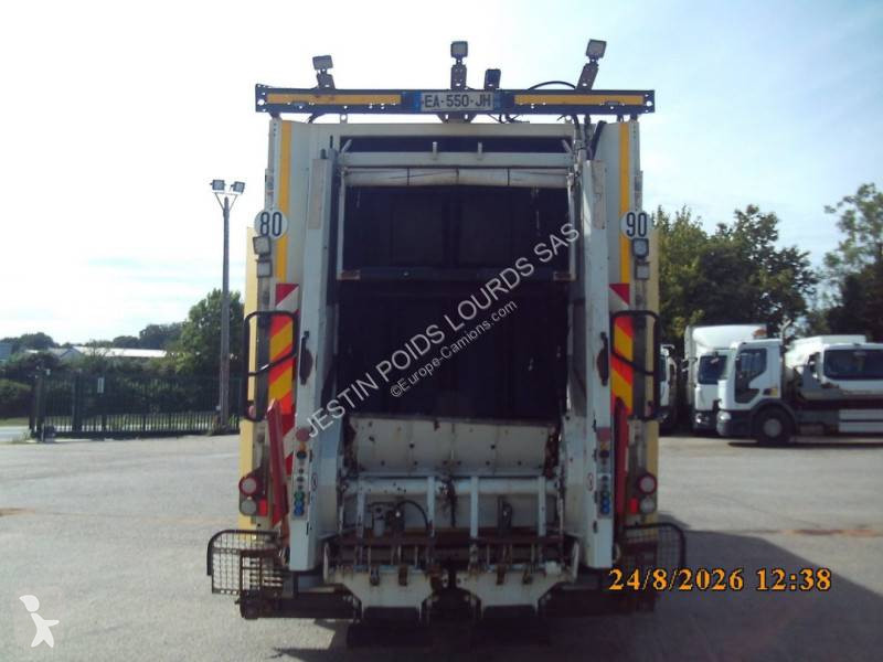 Engin de voirie Scania