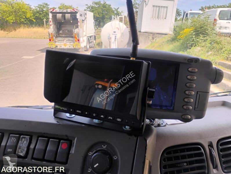 Engin de voirie Renault PREMIUM