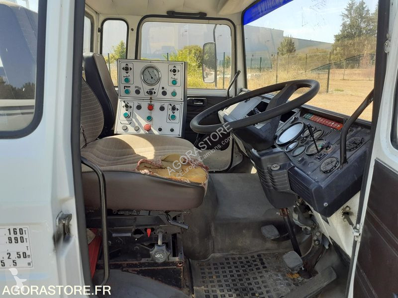 Vehículo de limpieza viaria Renault