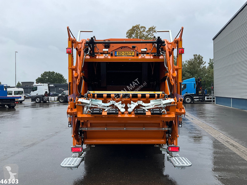 Volvo 330 Euro 6 Geesink 20m³ road network trucks