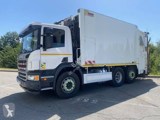 Vehículo de limpieza viaria Scania 280