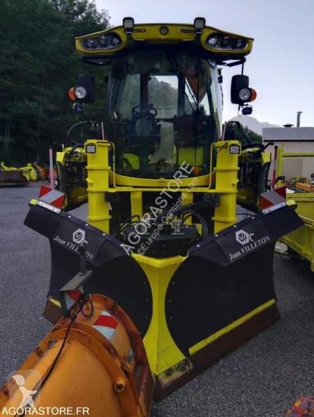 Engin de voirie  RIDERTRACK CHAPTRAC 230