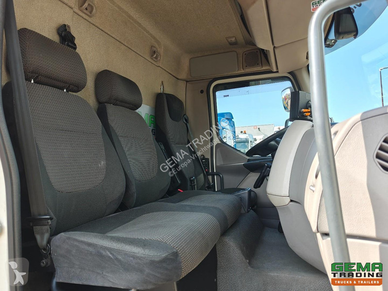 Коммунальная техника  DAF 220 FAG 6x2/4 Day Cab...