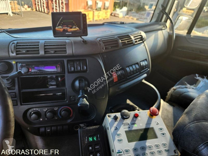 Vägmaskiner  CF75