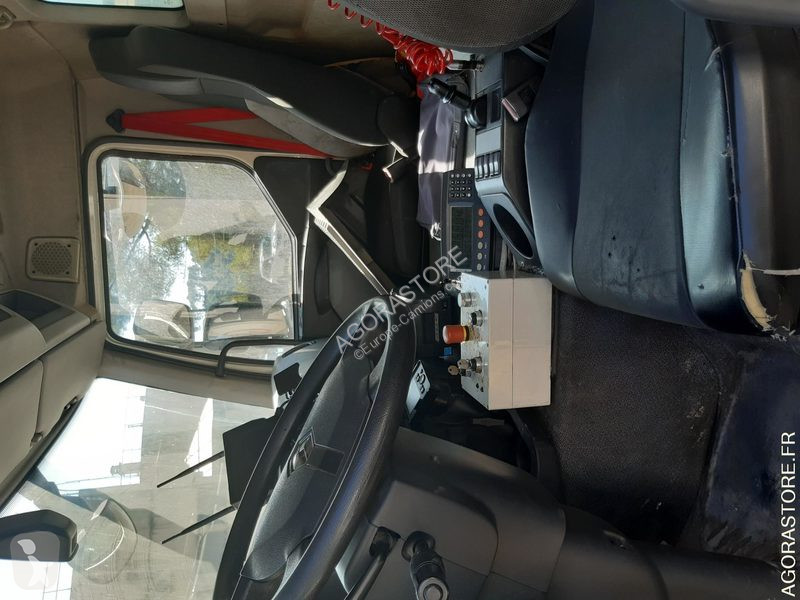 Vägmaskiner Renault D WIDE