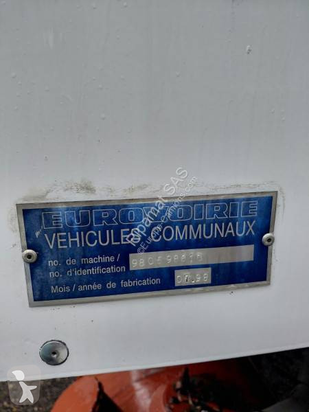 Vehículo de limpieza viaria Renault