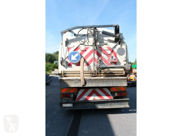 آلة لصيانة الطرق Volvo FL6 14