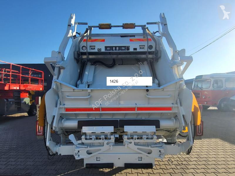 Vehículo de limpieza viaria Renault PW5F P RR KP7