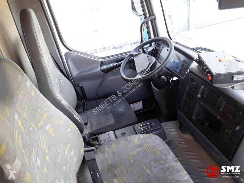 Renault 270 road network trucks