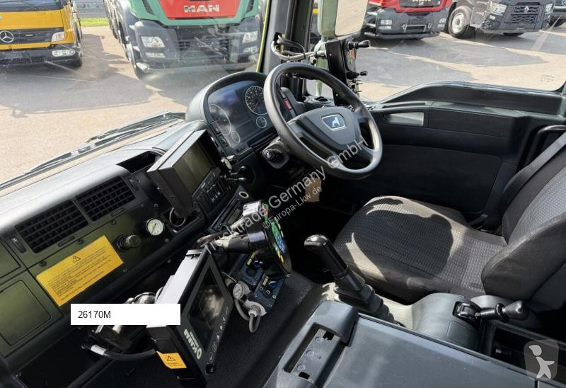 MAN L2007 46.010 4x2 Scarab Magnum road network...