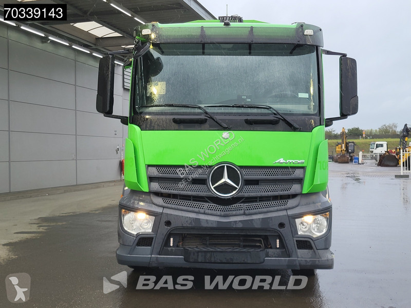 آلة لصيانة الطرق Mercedes 2532 6X2 Geesink...